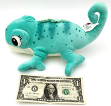 Load image into Gallery viewer, Chameleon Fluffy Plushy
