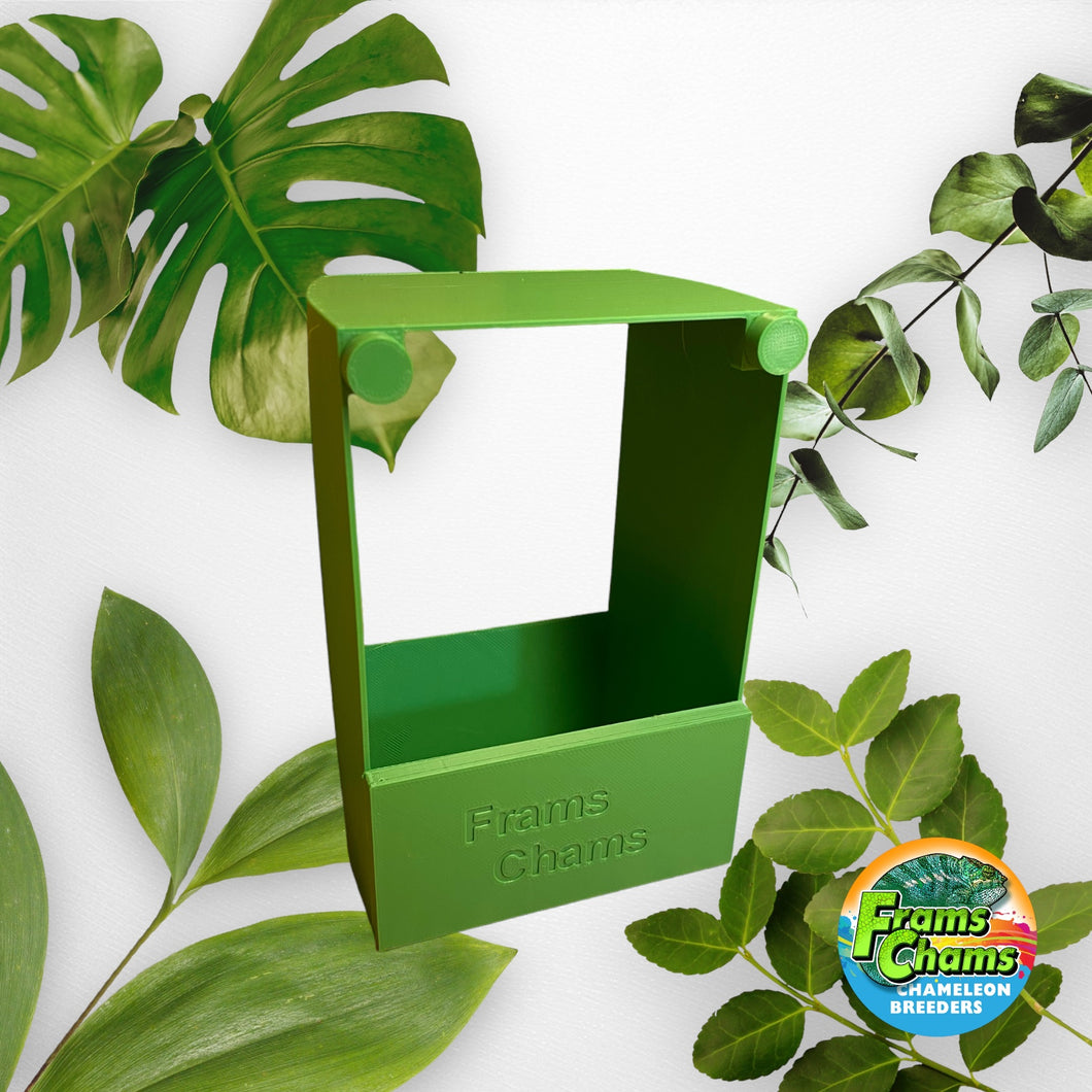 FramsChams green screen feeder